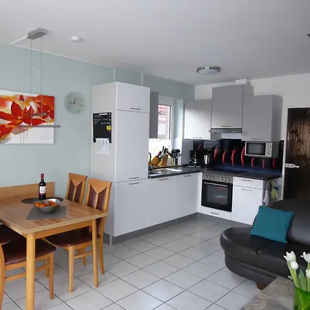 Carmen U. Rudolf Lutz Apartmán