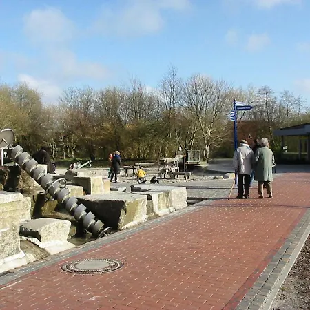 Carmen U. Rudolf Lutz Apartmán *